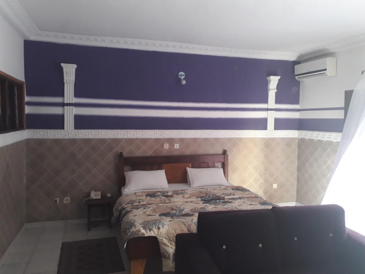Hotel Residence Seven 7 Αμπιτζάν Εξωτερικό φωτογραφία